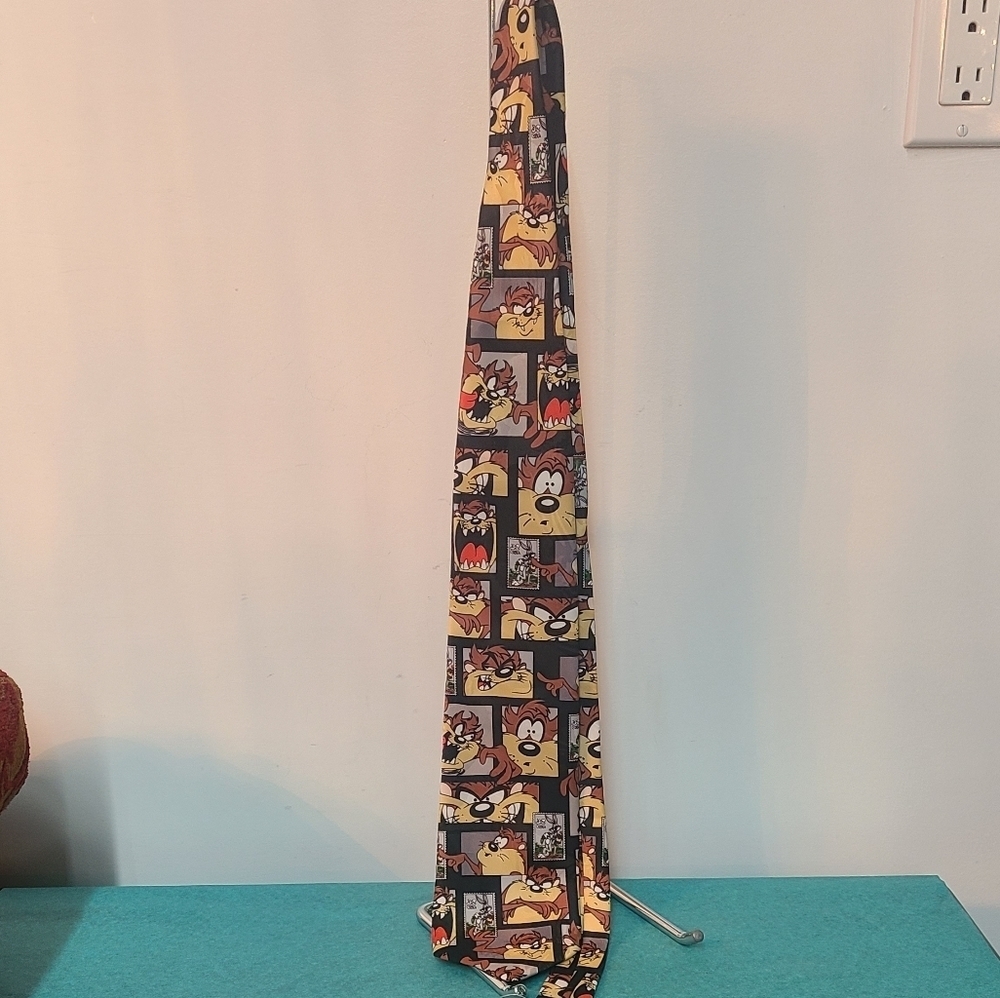 1997 Looney Tunes Stamp Collection Tie 👔